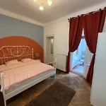Sweethome Near Historical Center