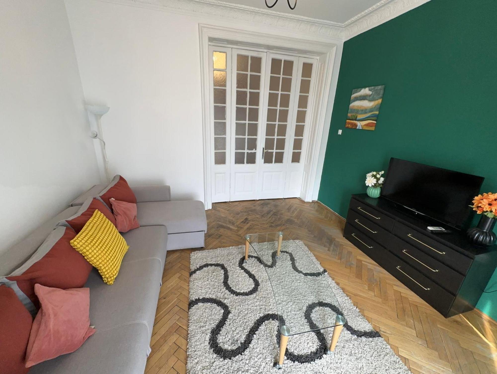 Sweethome Near Historical Center *